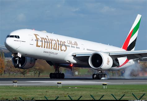 b777 emirates